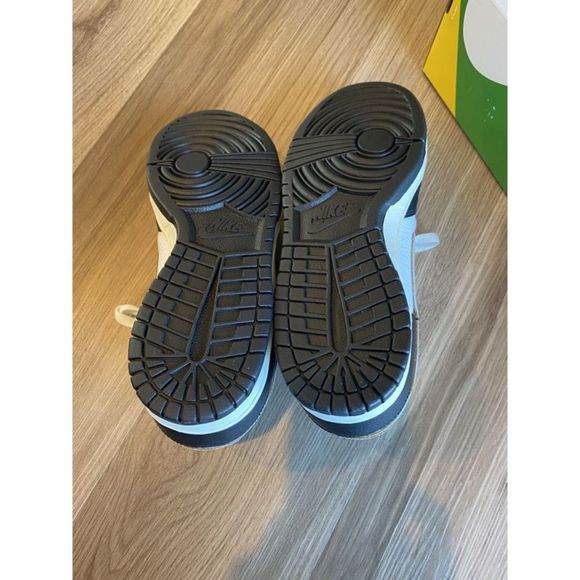 Nike SB Dunk Low HUF San Francisco Black Orange Men size 8.5 FD8775-001 New - Picture 8 of 12